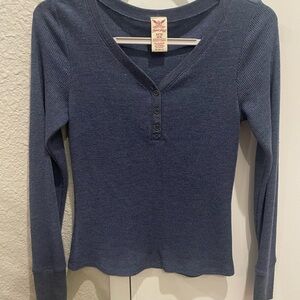 Faded Glory Navy V-Neck Long Sleeve Henley